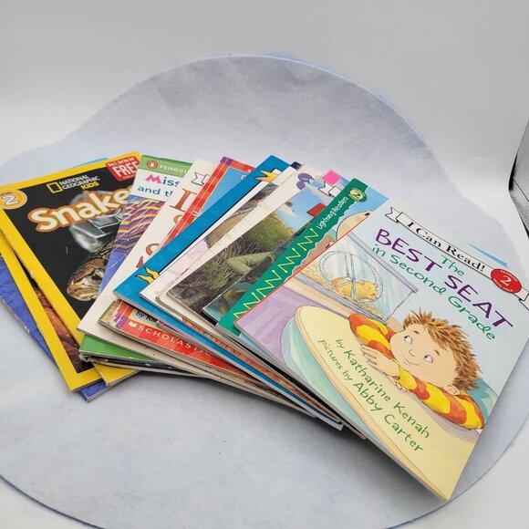 Beginning Advancing Readers BULK LOT of 17 Level 2 Books  - BL021 - Picture 1 of 10